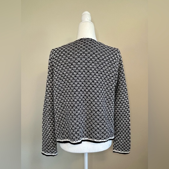 Burton of London Black and White Knitted Open Sweater - Picture 3 of 6